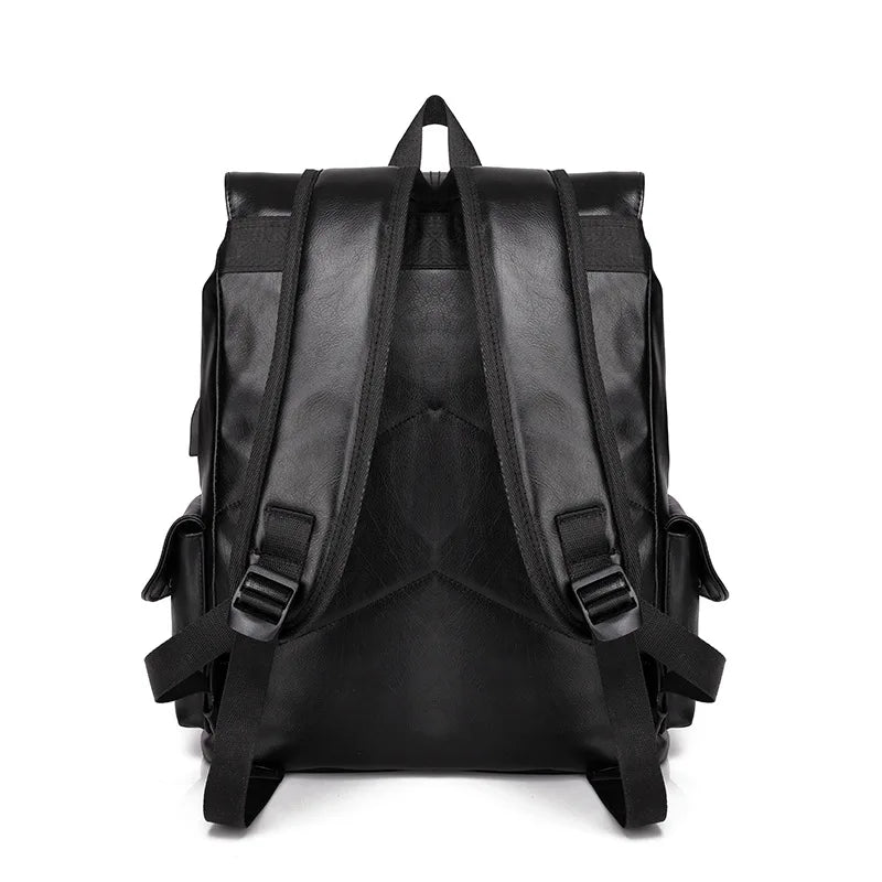 Zaino Uomo in Pelle di Lusso – Grande Capacità per Laptop e Viaggi d’Affari