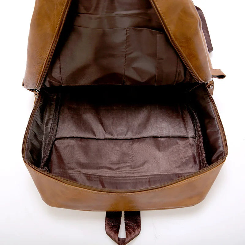 Zaino Uomo in Cuoio Impermeabile di Lusso – Grande Capacità per Laptop e Viaggio