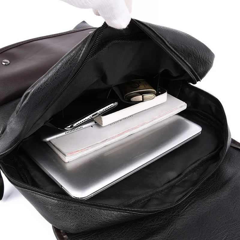 Zaino Vintage in Vera Pelle per Laptop – Grande Capacità, Impermeabile e Multifunzionale per Scuola e Viaggio