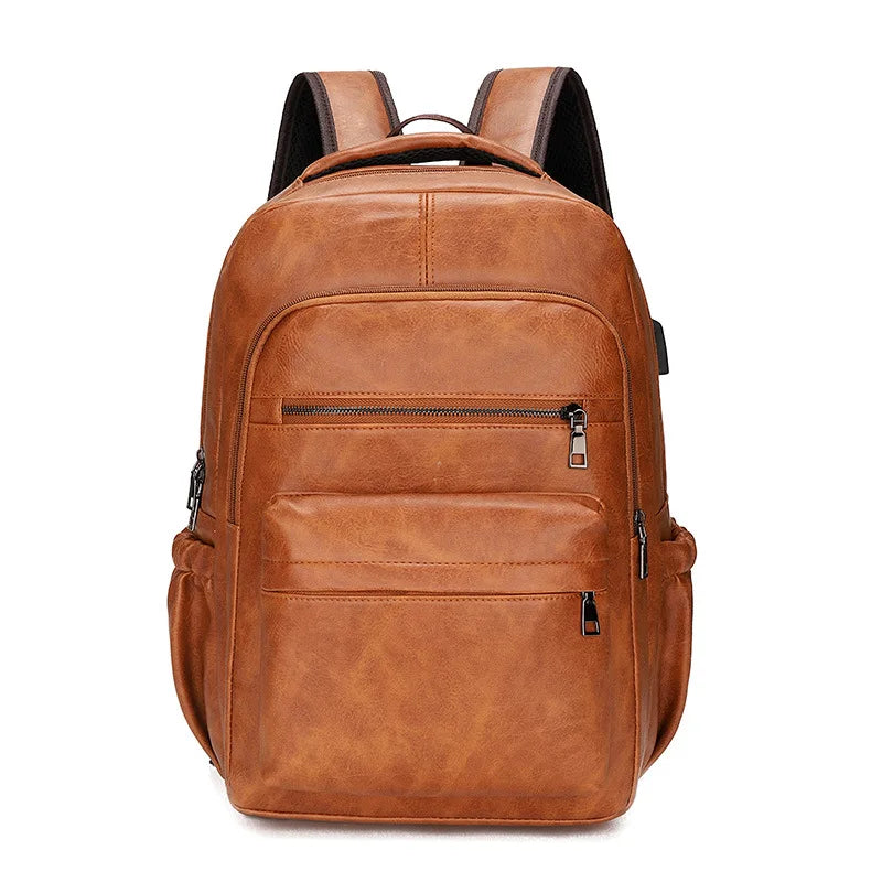 Zaino Uomo in Cuoio con Porta USB per Ricarica – Grande, Impermeabile, Ideale per Laptop, Scuola e Viaggi, Design Elegante e Funzionale