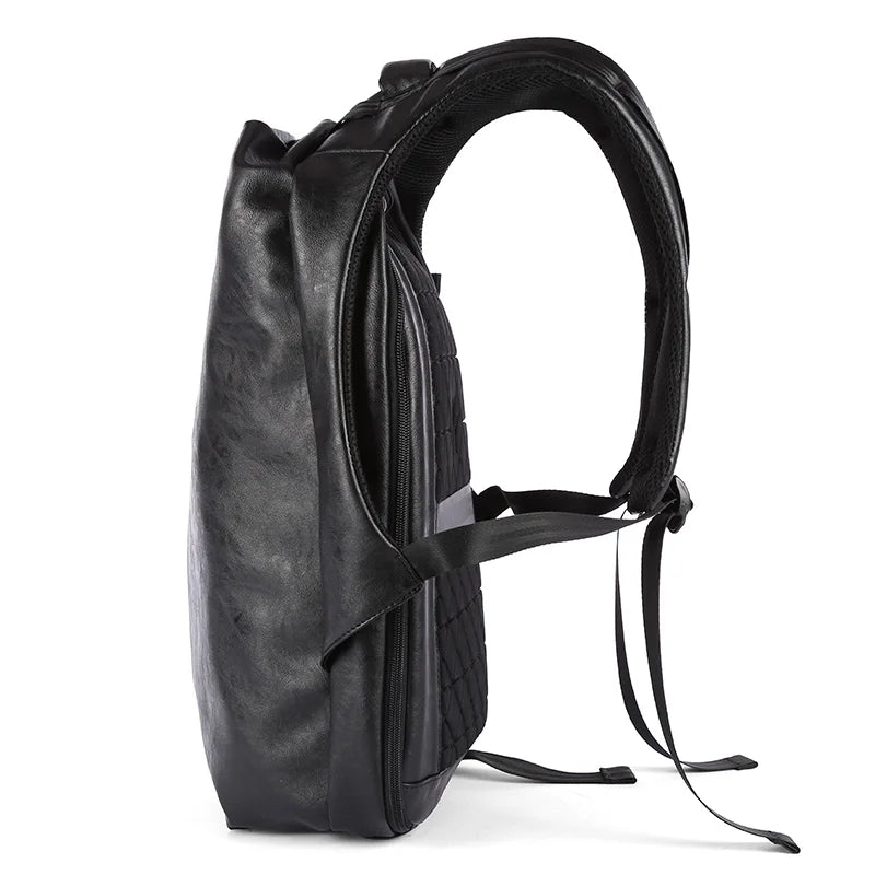 Zaino Uomo in Pelle Impermeabile con Porta USB – Grande Capacità per Laptop, Business e Viaggi