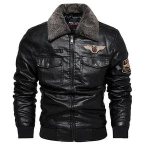 Forza e Stile in una Giacca da Uomo in Vera Pelle – Thompson Baker