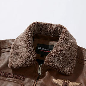 Forza e Stile in una Giacca da Uomo in Vera Pelle – Thompson Baker